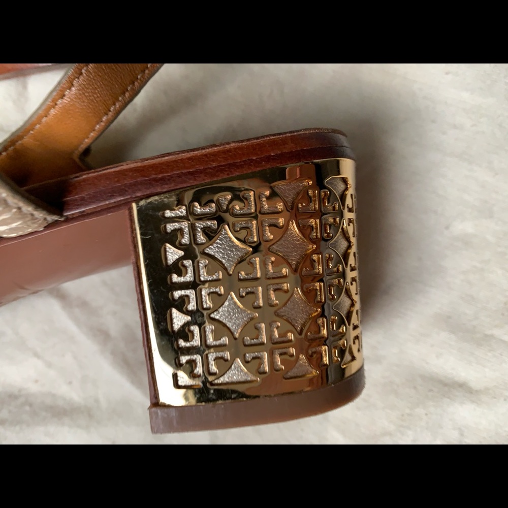 Sandals - Picture 5 of 6